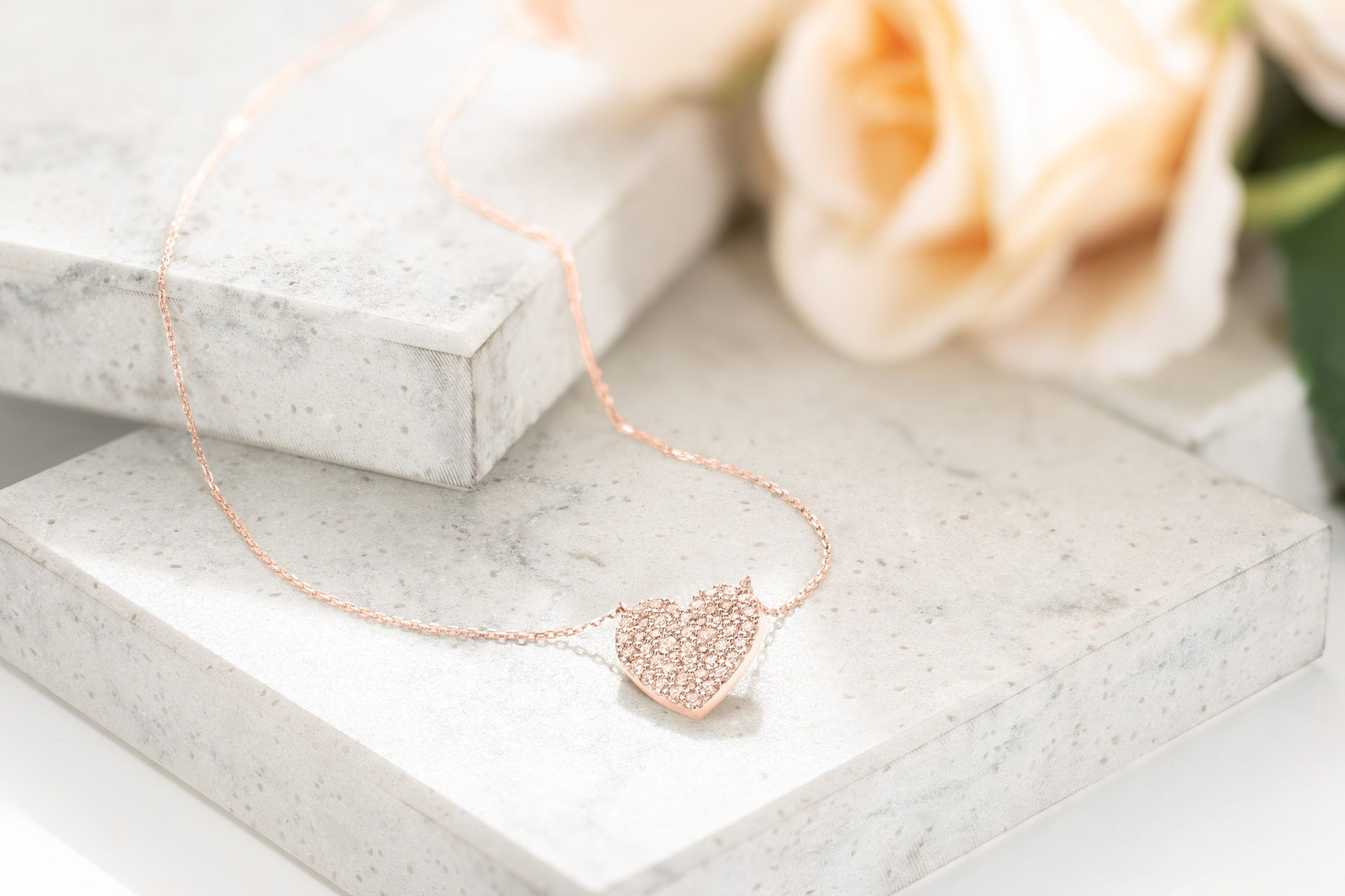 Heart Necklace Rose Gold